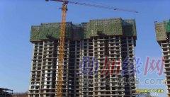 爬架技術在建筑施工服務中的應用與優勢